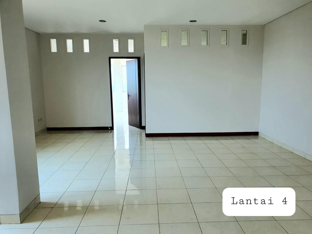DiSewakan Ruko di Bisnis Center Karawang